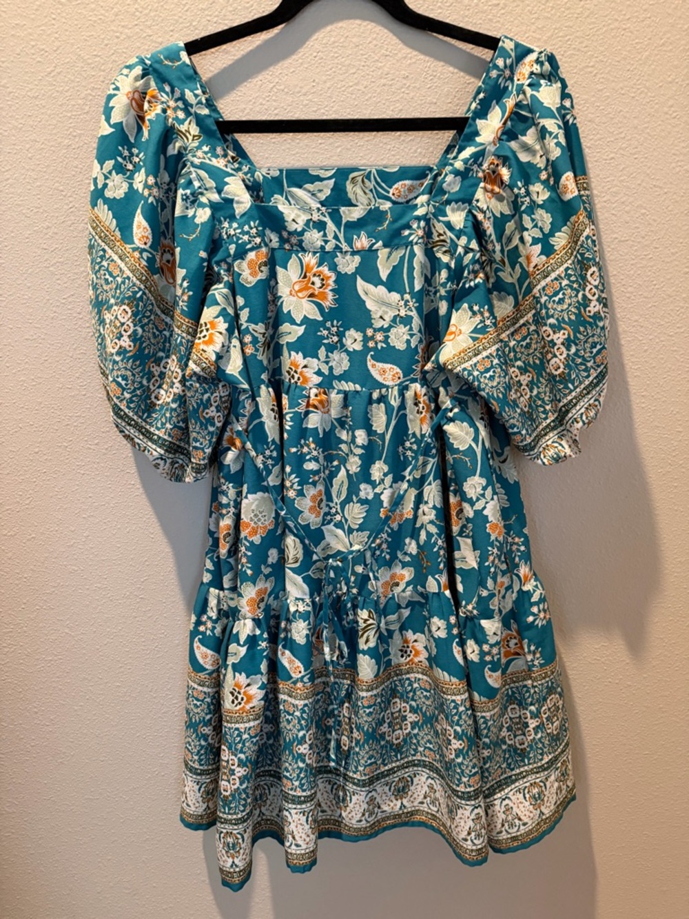 🎉🎉 2/$25 SALE! Floral Teal Puff-Sleeve Mini Dress